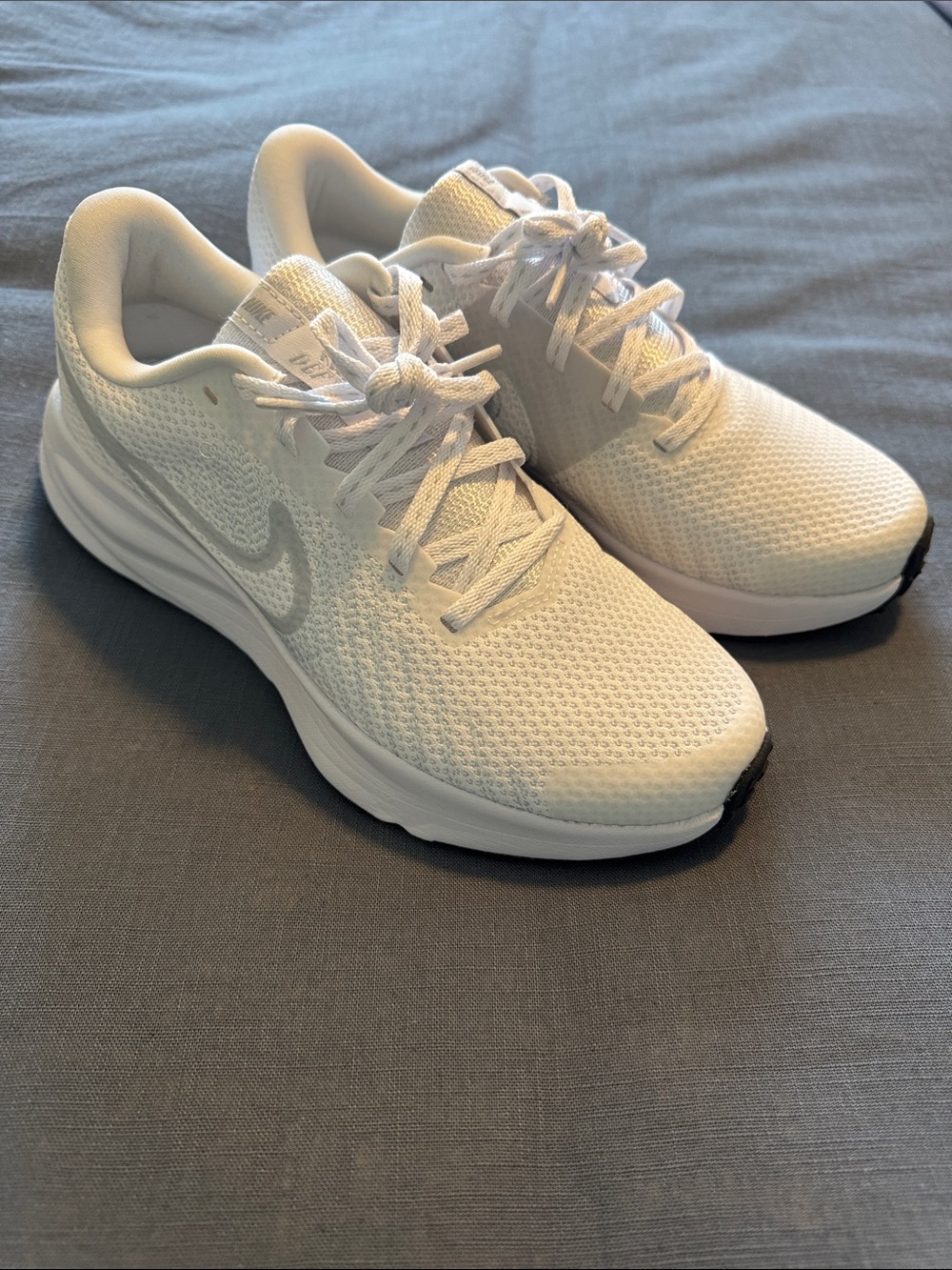 Nike Run Defy Women's Running Shoes